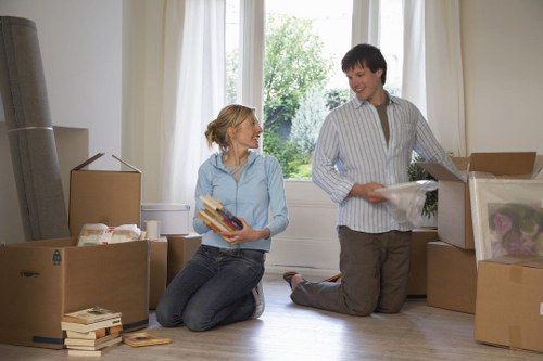 Household moving day planning for Barnes residents
